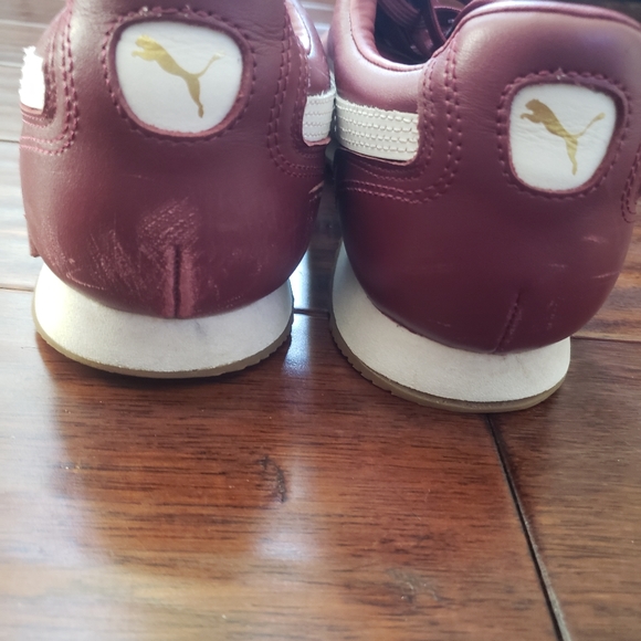 Burgundy/ Maroon Pumas - Picture 5 of 6
